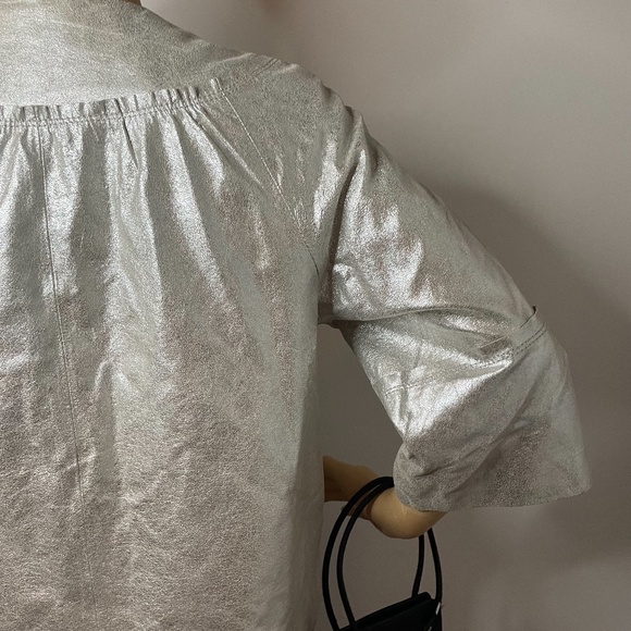 Vintage silver metallic 100% leather 60’s mod button down crewneck jacket! - Picture 12 of 15